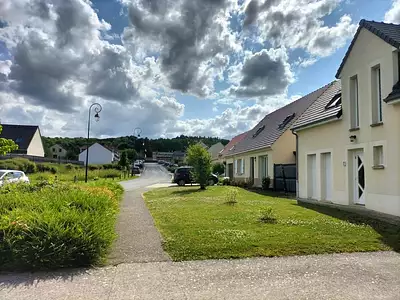 Terrain, 713 m²