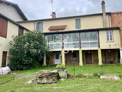 Maison, 180 m²