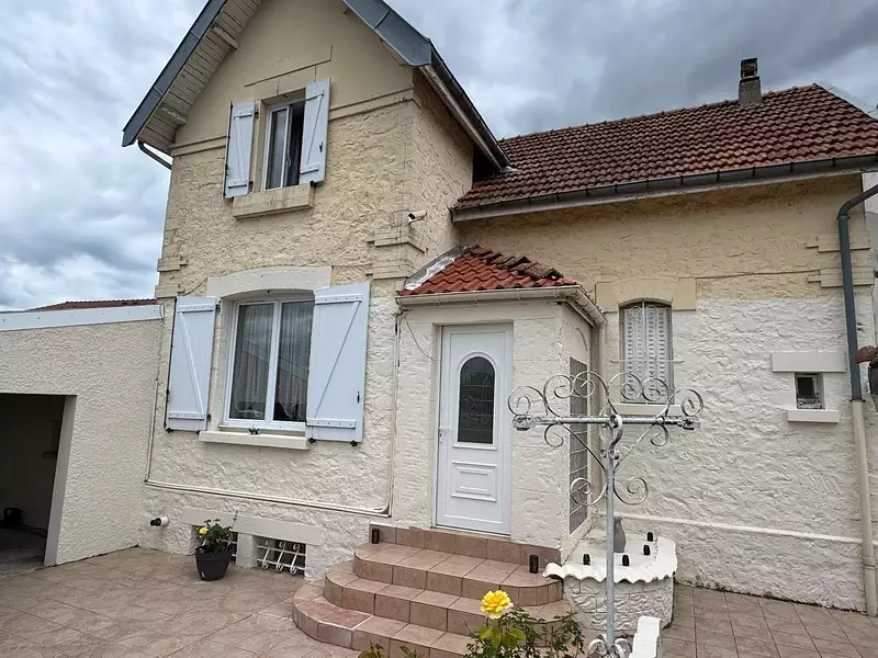 Maison, 160 m²