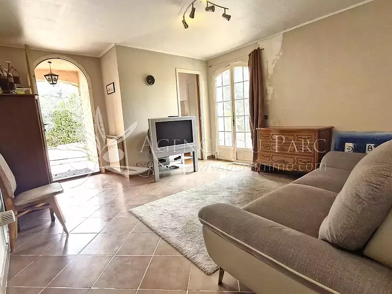 Maison, 180 m²