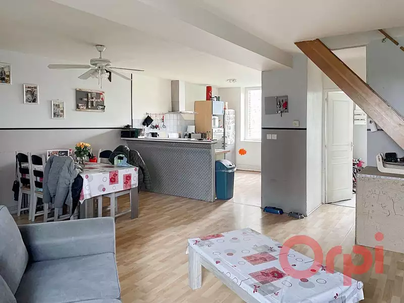 Immeuble, 282 m²