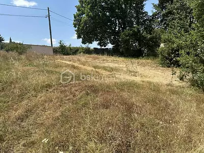 Terrain, 2 135 m²