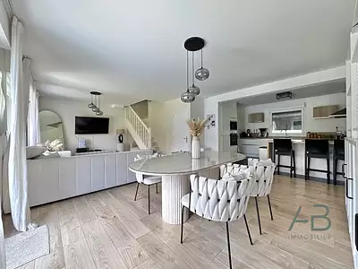 Maison, 105 m²