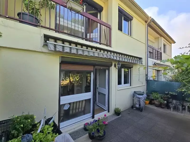 Maison, 93 m²