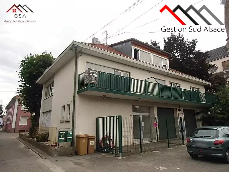 Immeuble, 219 m²