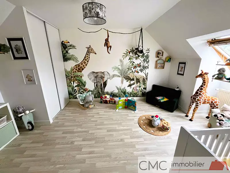 Maison, 284,69 m²