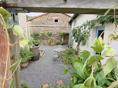 Maison, 196 m²