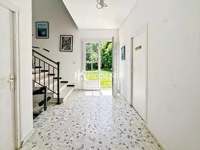 Maison, 200 m²
