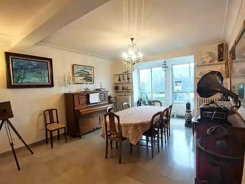 Maison, 346 m²