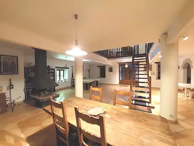 Maison, 367 m²