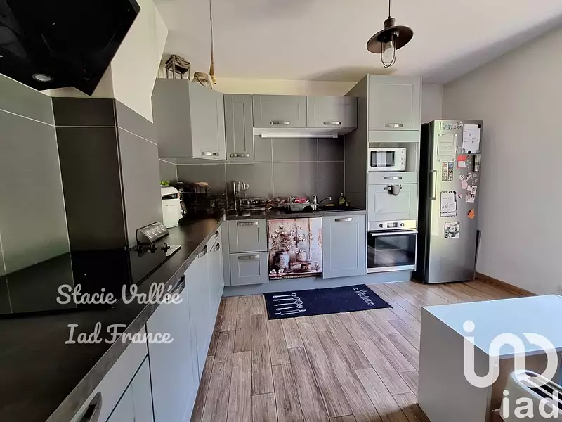 Maison, 248 m²