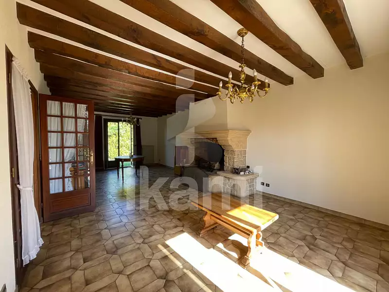 Maison, 145 m²