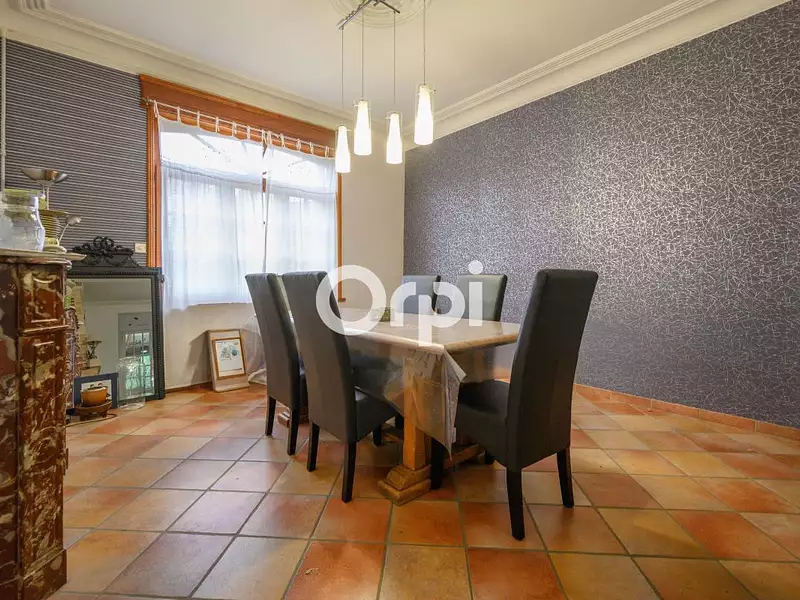 Maison, 161 m²
