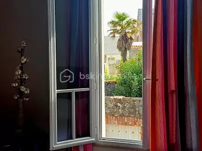 Maison, 280 m²