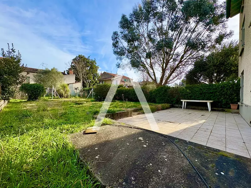 Maison, 180 m²