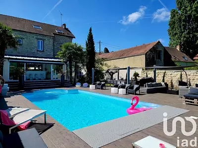 Maison, 330 m²