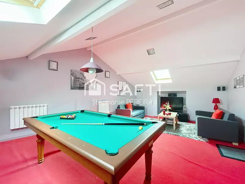 Maison, 174 m²