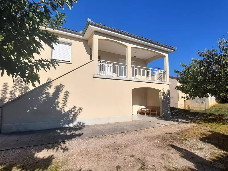 Maison, 165 m²