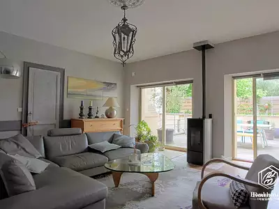 Maison, 230 m²