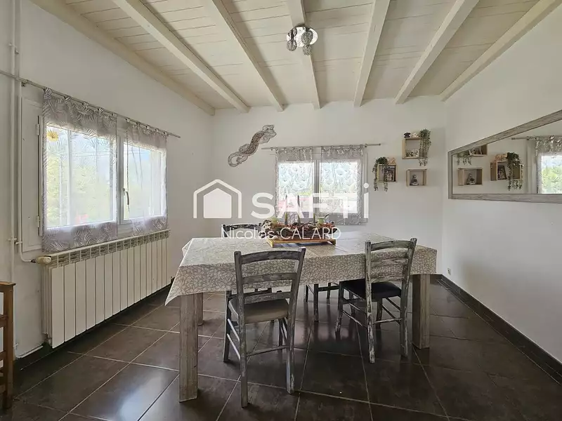 Maison, 168 m²