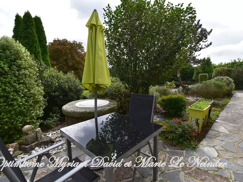 Maison, 253 m²