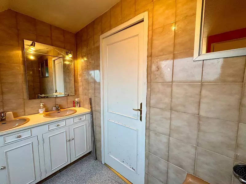 Maison, 115 m²