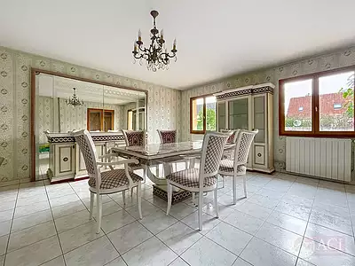 Maison, 191 m²
