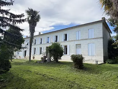 Maison, 338 m²
