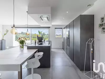 Maison, 144 m²