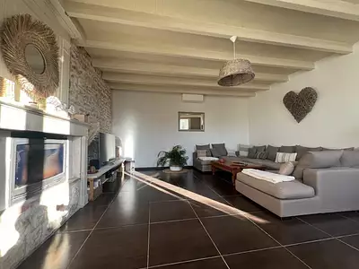 Maison, 281 m²