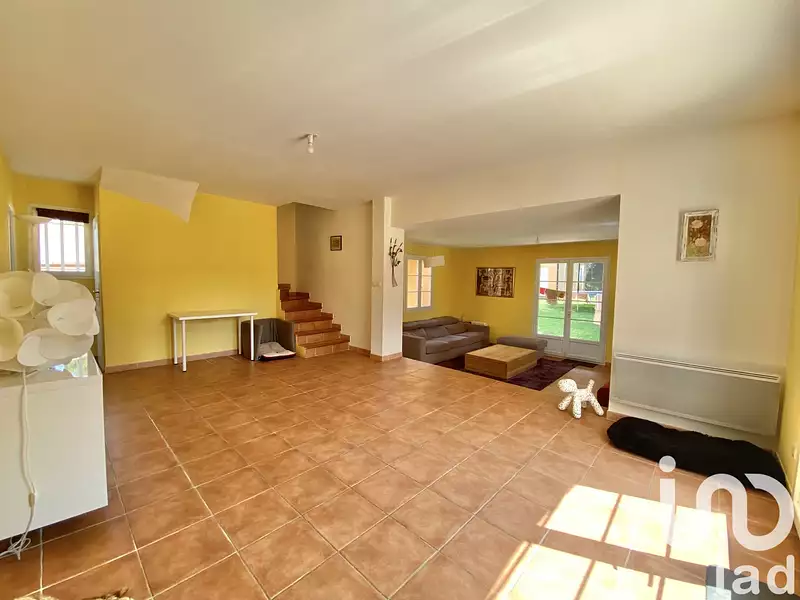 Maison, 165 m²