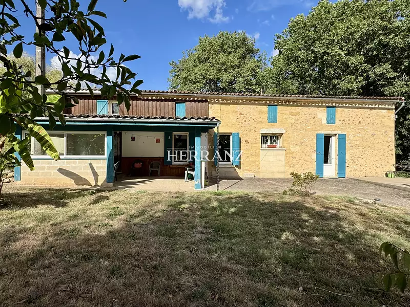 Maison, 281 m²
