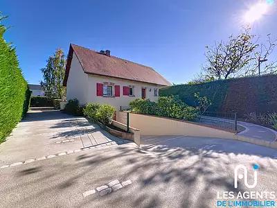 Maison, 151,04 m²