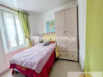 Maison, 197 m²