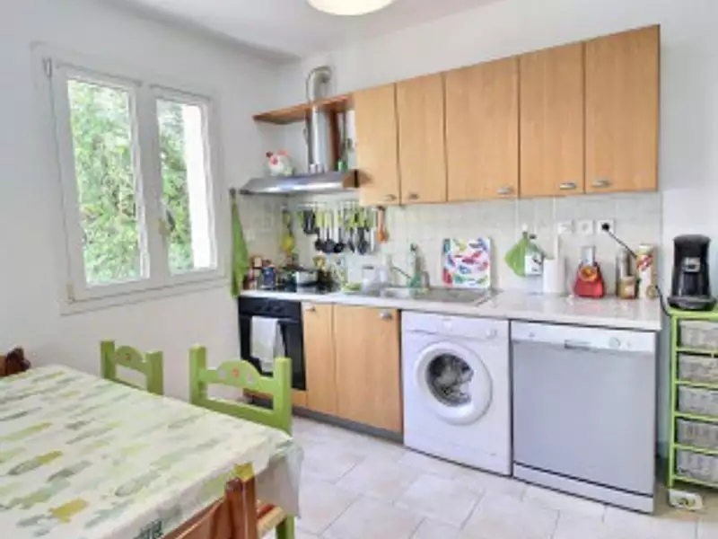 Maison, 203 m²
