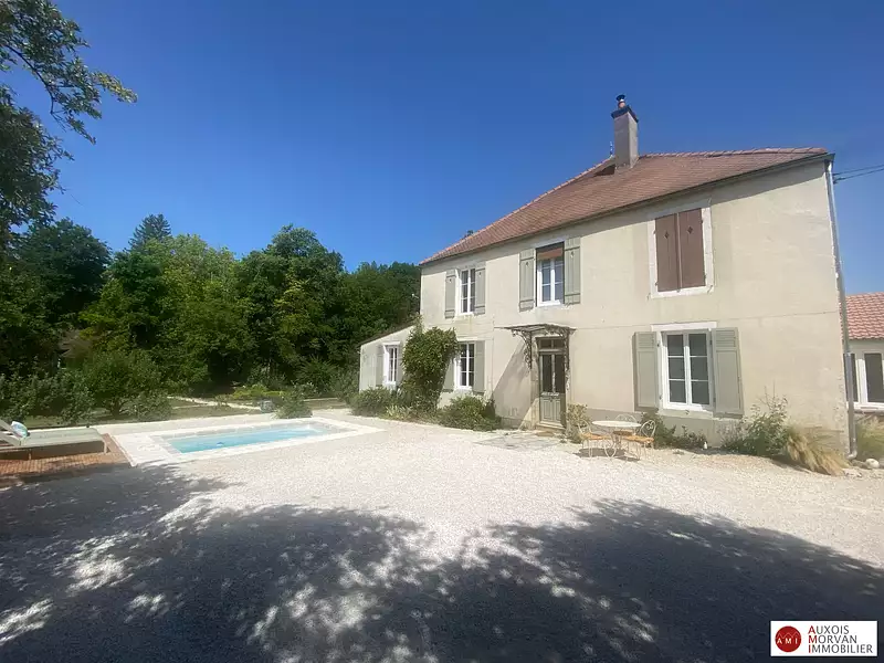 Maison, 170 m²