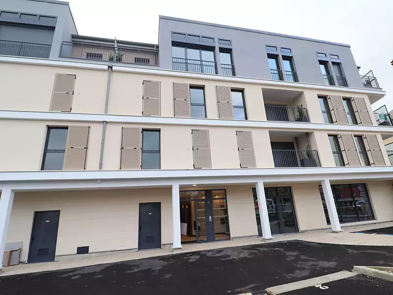 Divers, 75 m²