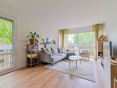 238 000 € 3 798 €/m² Appartement • 62,67 m² • 3 pièces • 2 chambres Créteil (94000)