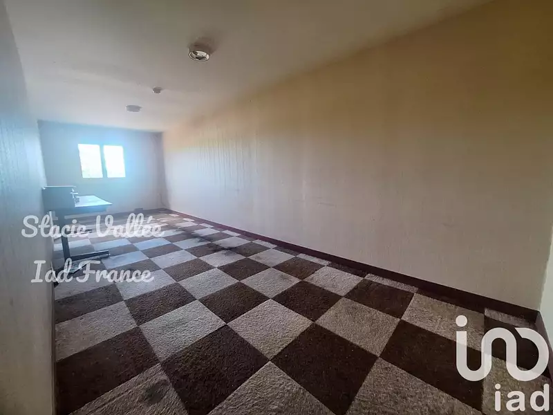 Immeuble, 4 584 m²