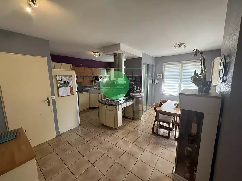Maison, 165 m²