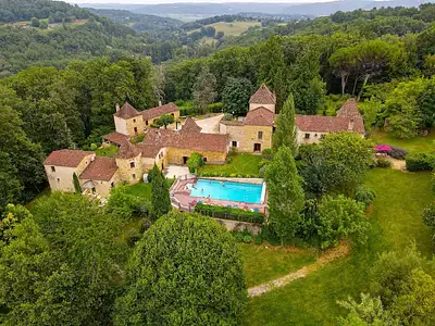 Maison, 870 m²