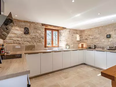Maison, 166 m²