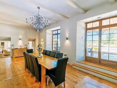Maison, 382 m²