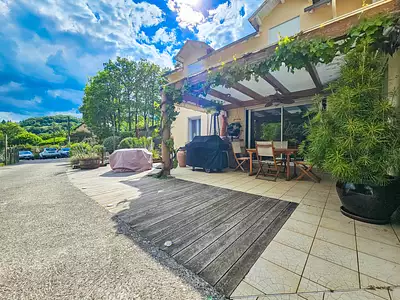 Maison, 168 m²