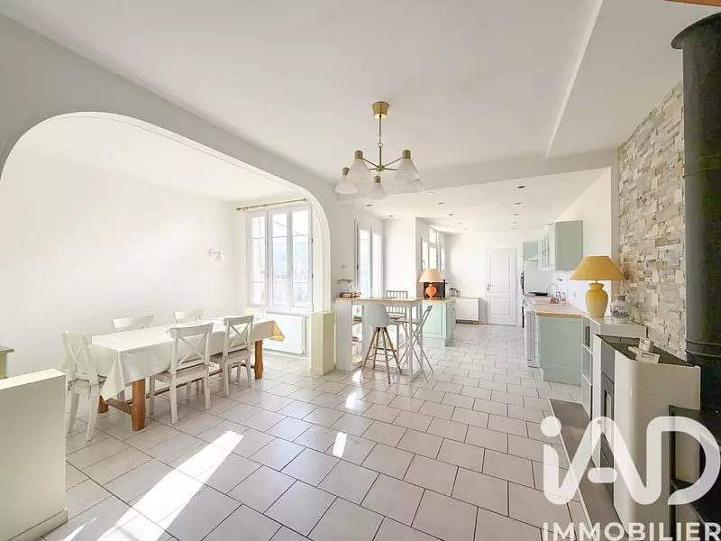 Maison, 144 m²