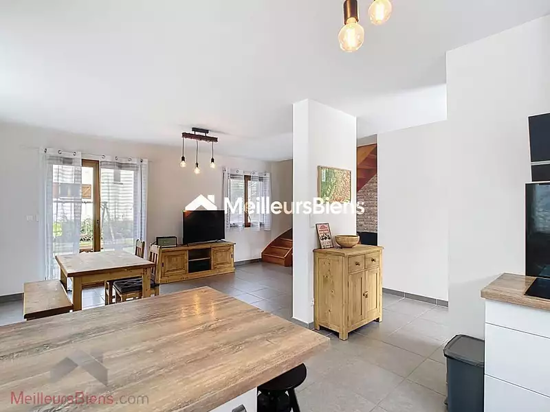 Maison, 89 m²