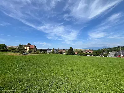 Terrain, 734 m²