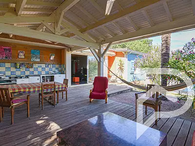 Maison, 242 m²