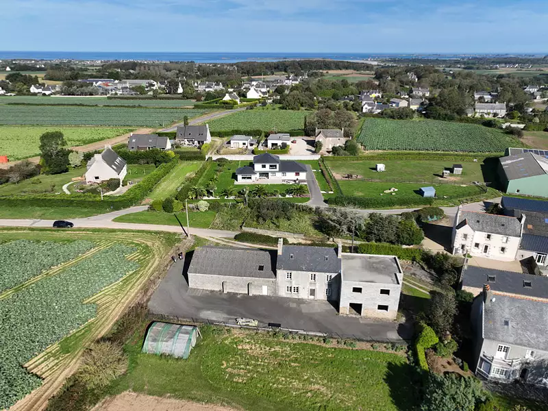 Maison, 250 m²
