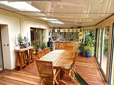 Maison, 266 m²